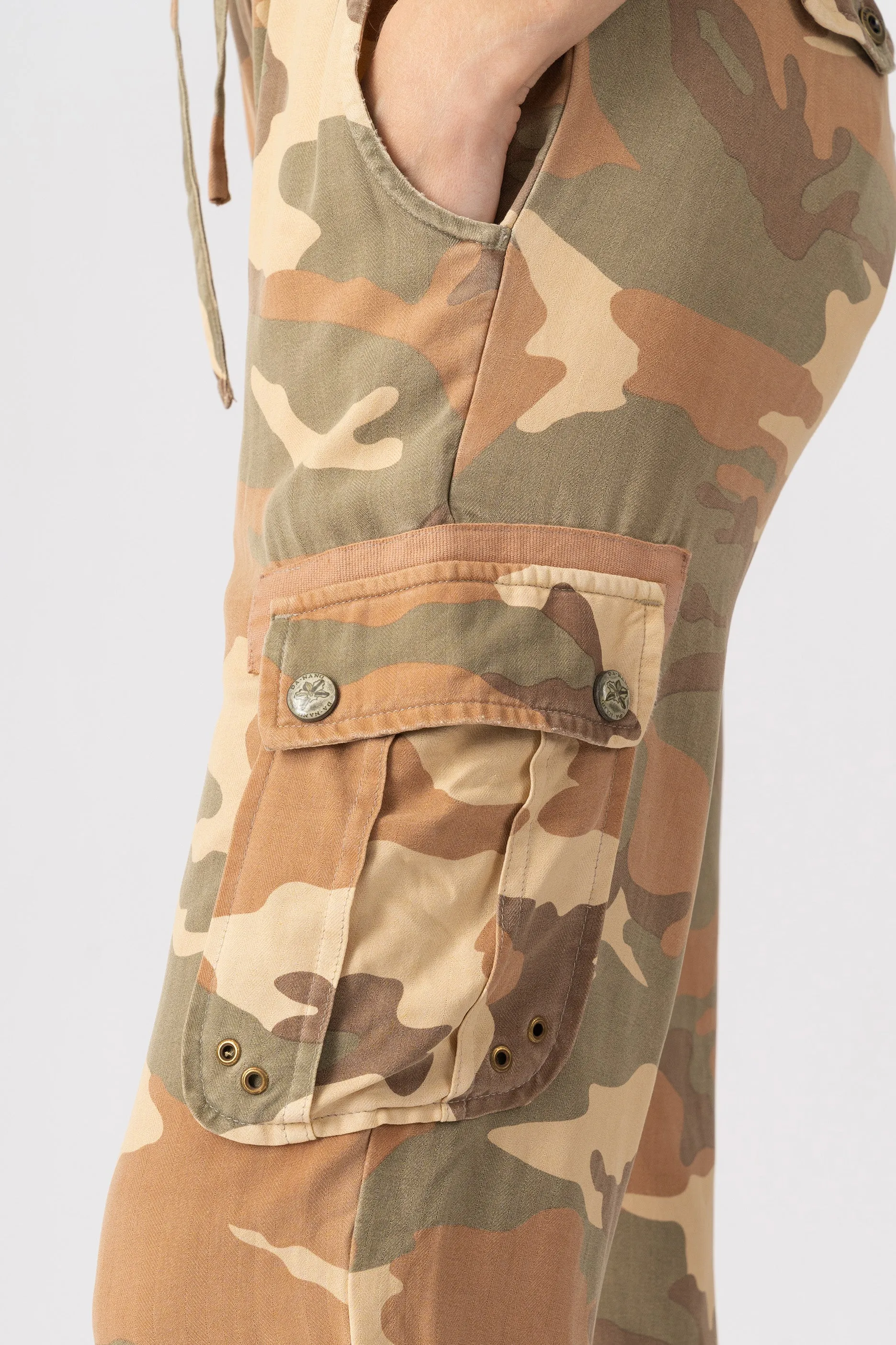 100% Silk jogger in Beige Camo