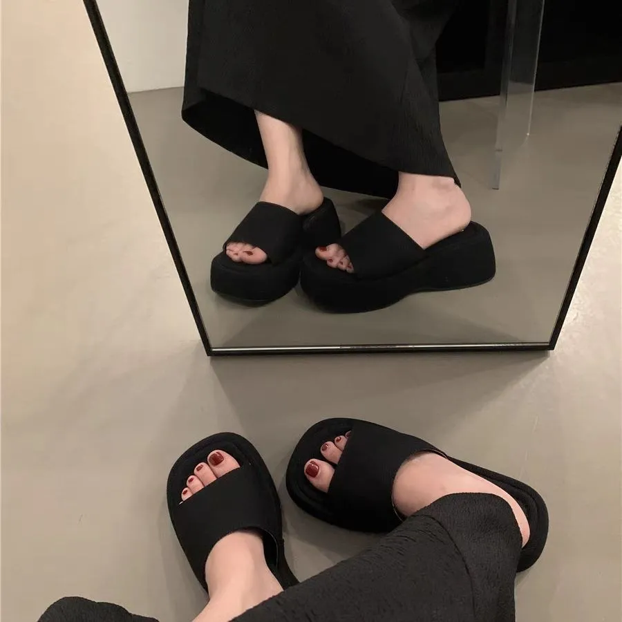 厚底一字拖女夏外穿设计感小众松糕鞋露趾凉拖拖鞋女鞋子新款