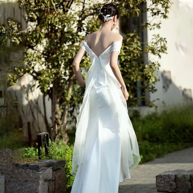 IKERRLAX Korean-Style off-Shoulder Light Wedding Dress Simple Mori Style Fishtail Satin Outdoor Welcome Yarn White Backless Dress Small Tail