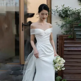 IKERRLAX Korean-Style off-Shoulder Light Wedding Dress Simple Mori Style Fishtail Satin Outdoor Welcome Yarn White Backless Dress Small Tail