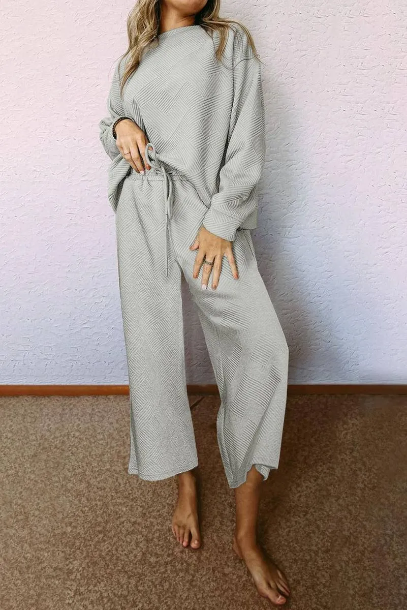 Relaxed Fit Embossed Print Knit Outfit Set - 2 colors