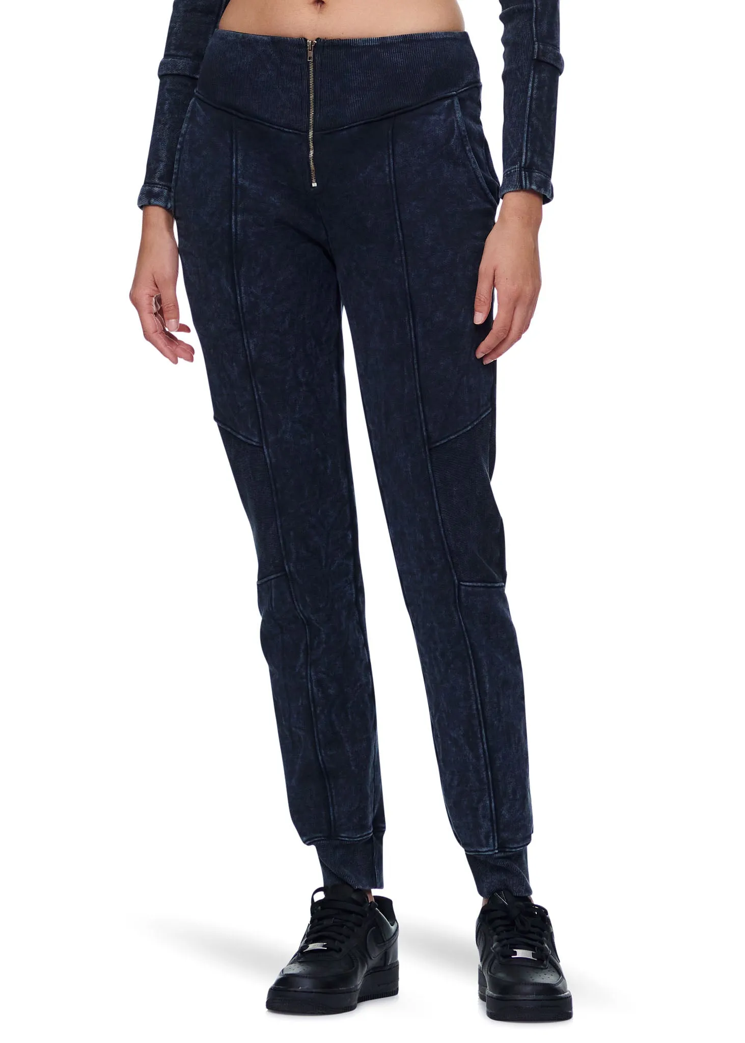 VIAVIA Ribbed Sweat Pant In Washed Navy